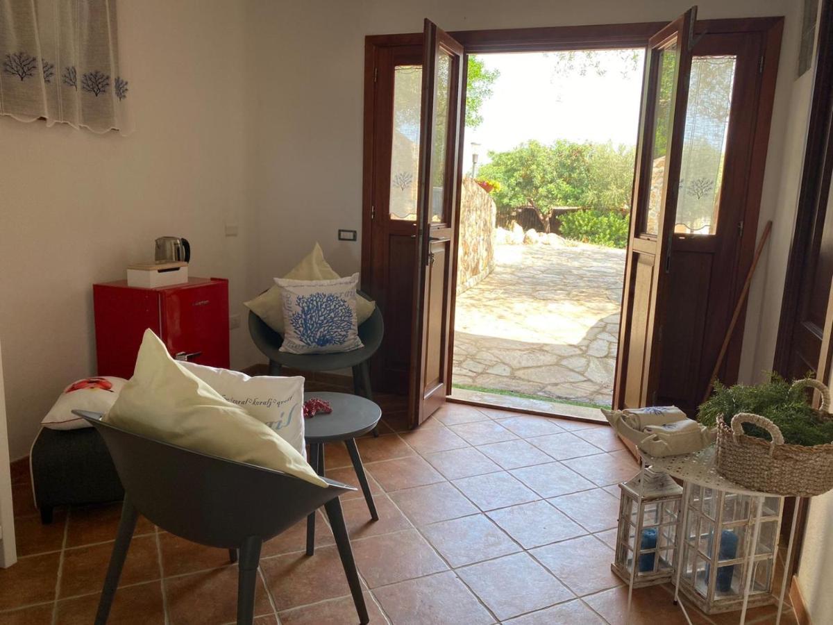 Case Vacanze Villa Rosita 산테오도로 외부 사진