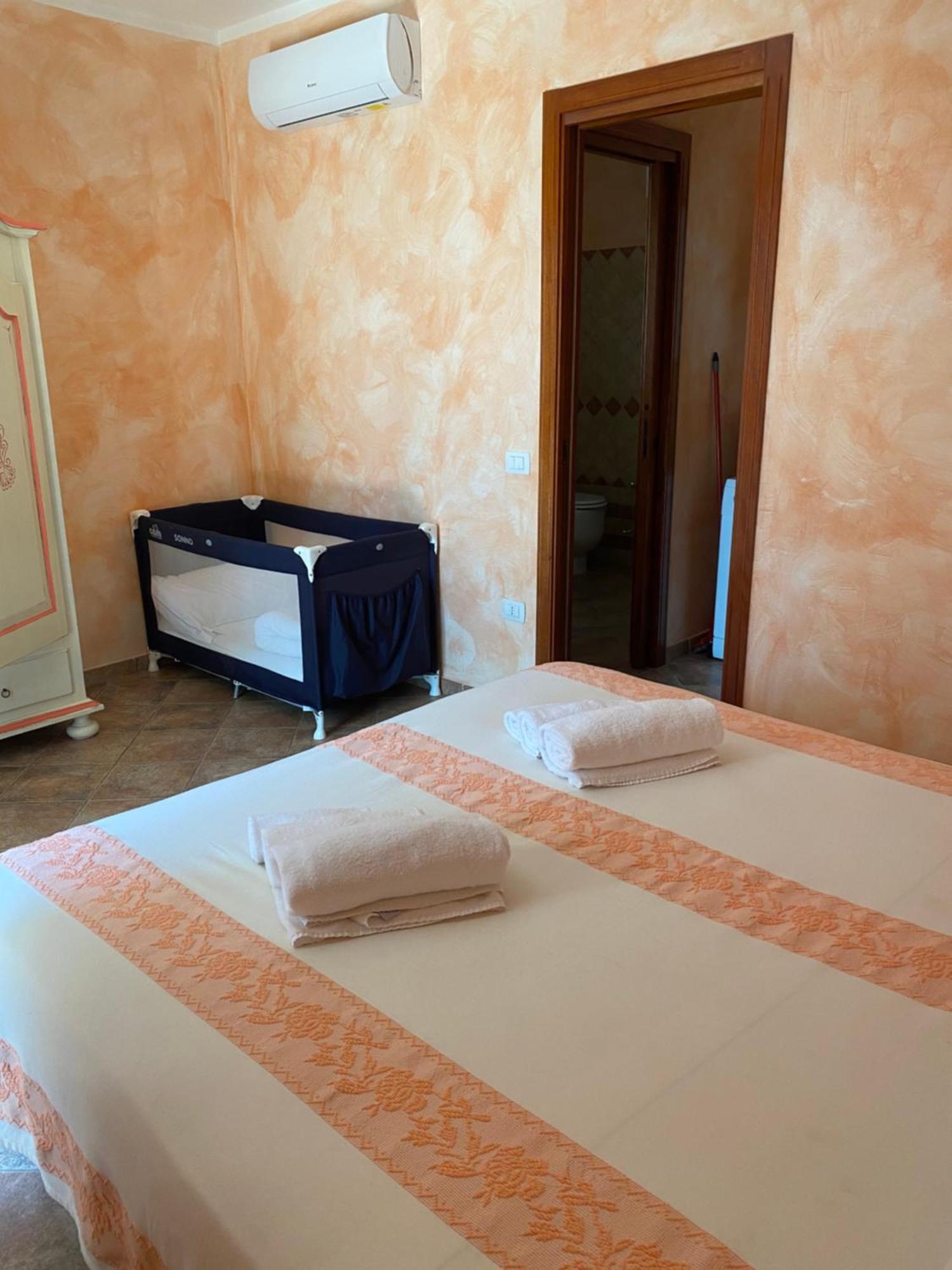 Case Vacanze Villa Rosita 산테오도로 외부 사진